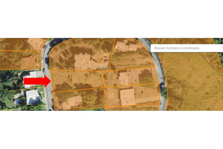 Solar en Granada Hills, Bo. Magueyes en Ponce