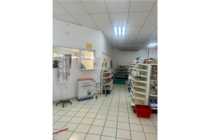 ***FARMACIA EN OPERACION***120,000**