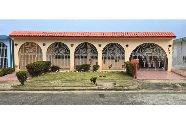 Casa Turabo Gardens,Caguas