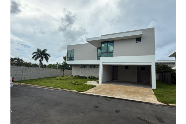 Riviera Parkview Monaco Flex en Bayamón.