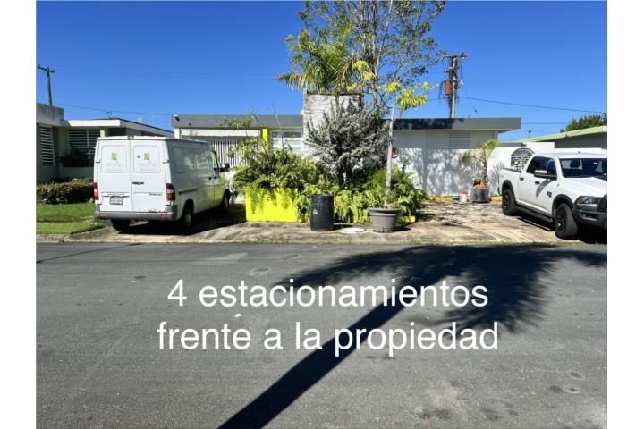 Santa Bayamón
