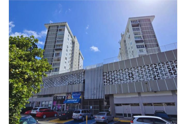 Cond.El Centro 1 3h-2b-1p $225k piso 4