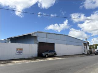 Almacenes y Oficinas en Toa Baja $1.8 mill.