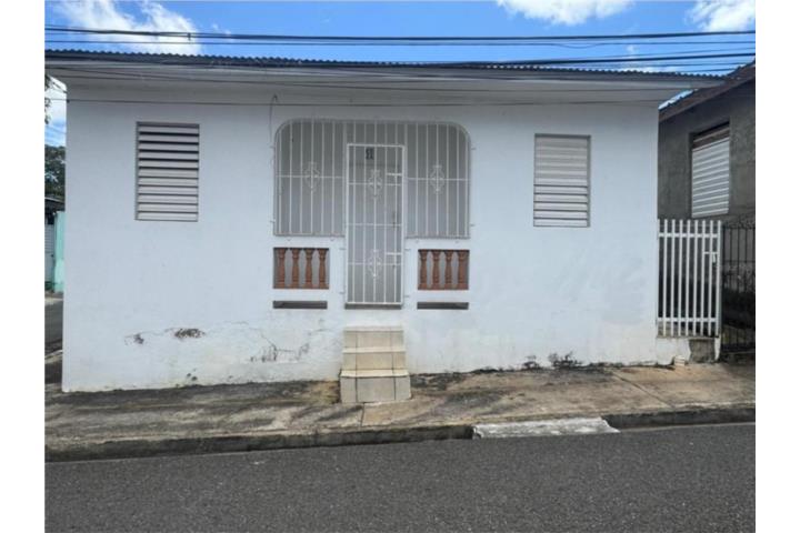 2 por 1 casas en el pueblo de Añasco