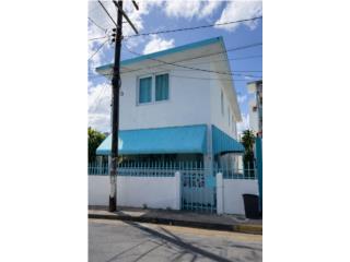 Casa 2 niveles- Cerca de Calle Loiza 489