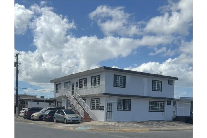 Urb. Santa Rosa calle 23 45-11