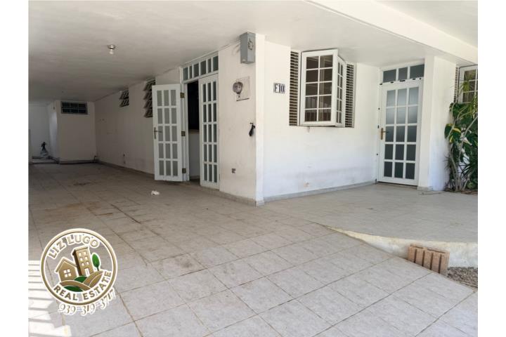 URB Jardines de Dorado