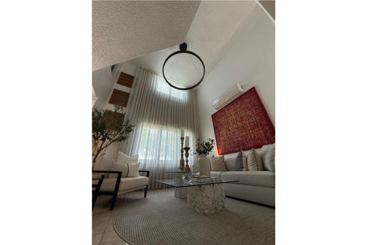 Remodelada - Urb Estancias Reales