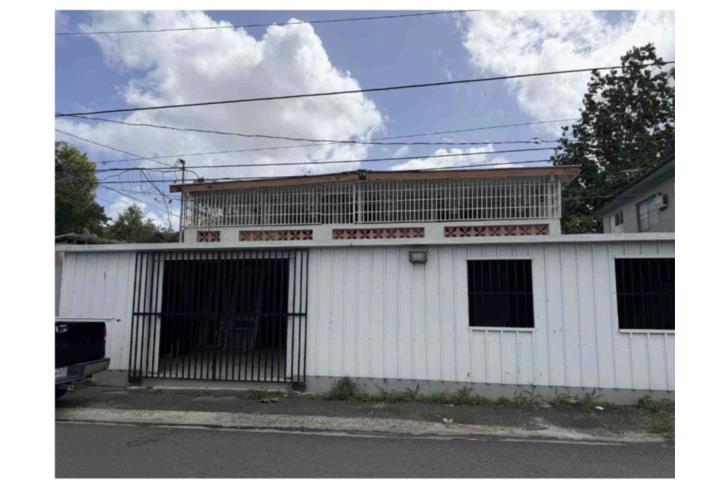 Casa y Local Comercial