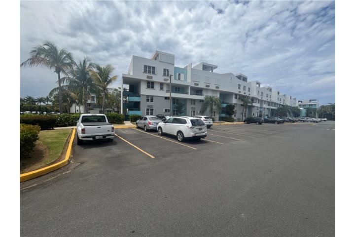 Chalets De La Playa Apt Pent House $320000