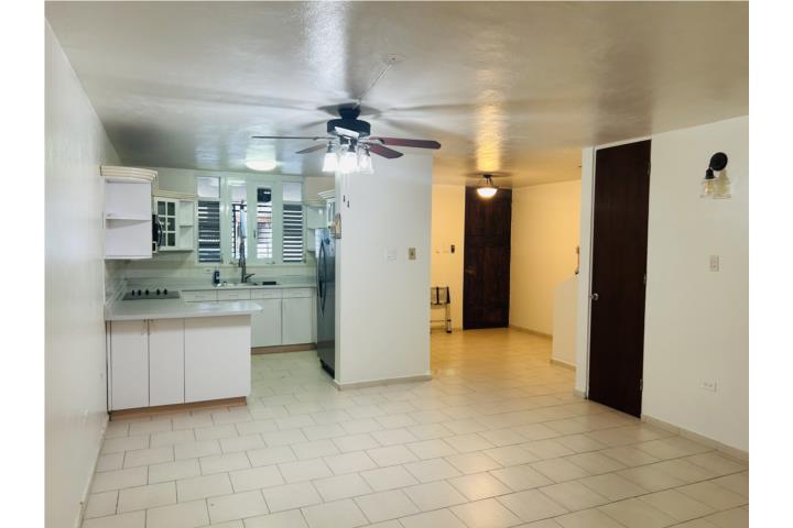 URB PRADO ALTO TOWNHOUSE GUAYNABO
