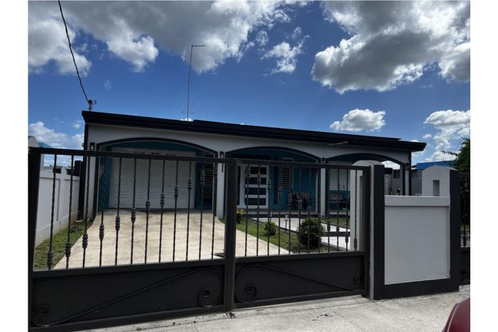 Se vende casa 2r/2b con Piscina