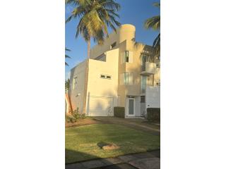 Casa Villas de Golf Este