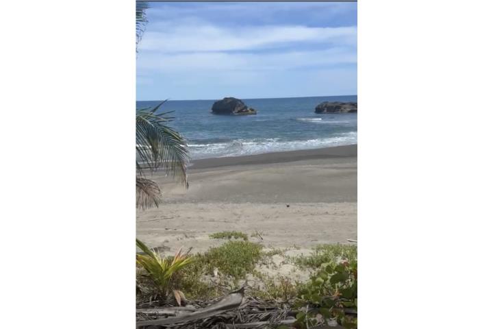 Lote frente al mar en Barcelonta de 900m2