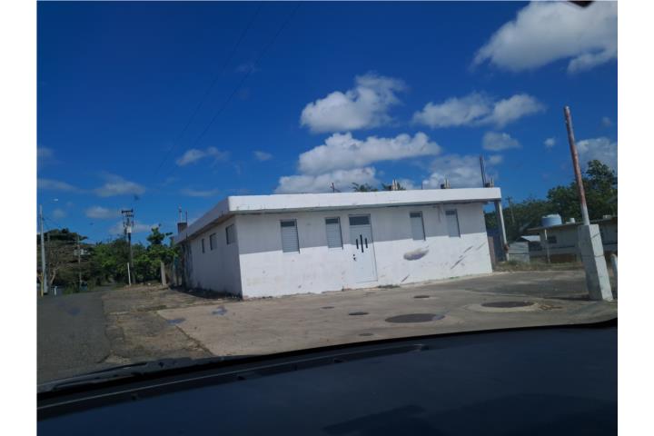 Terreno con estructura hatillo