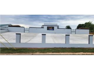 2 salones para actividades con piscina aguada