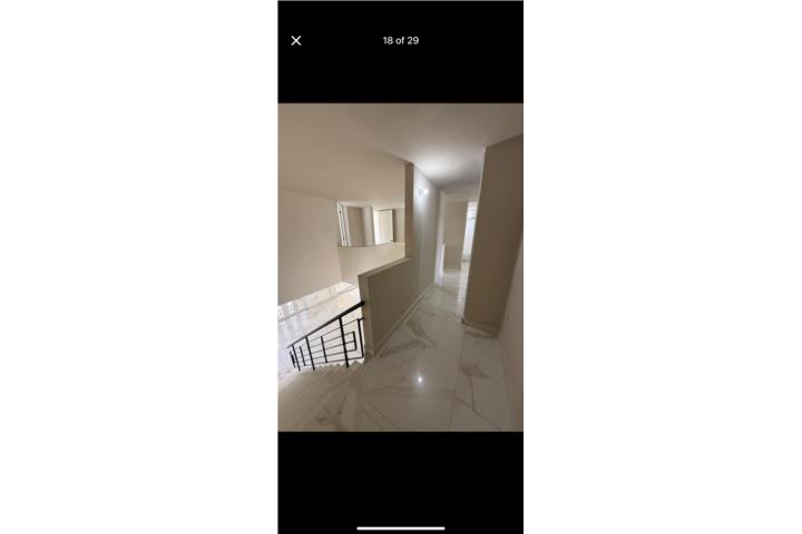 CASA REMODELADA/ Urb. Casablanca