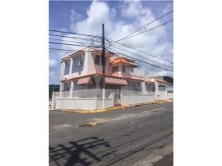Casa esquina Ashford y Porrata Doria