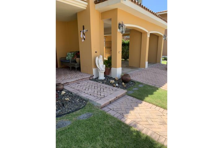 URB. GRAND PALM 1, A-7, VEGA ALTA