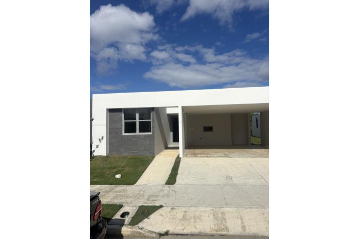 Urb Riverwoods, Canovanas