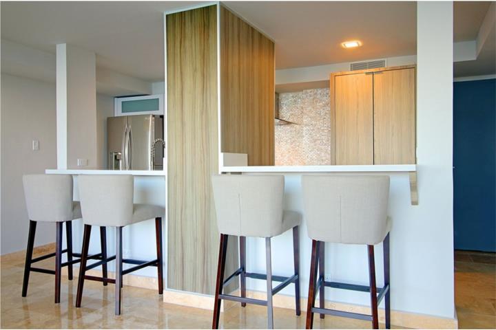3103 Ave. Isla Verda - Cond. Condesa Del Mar