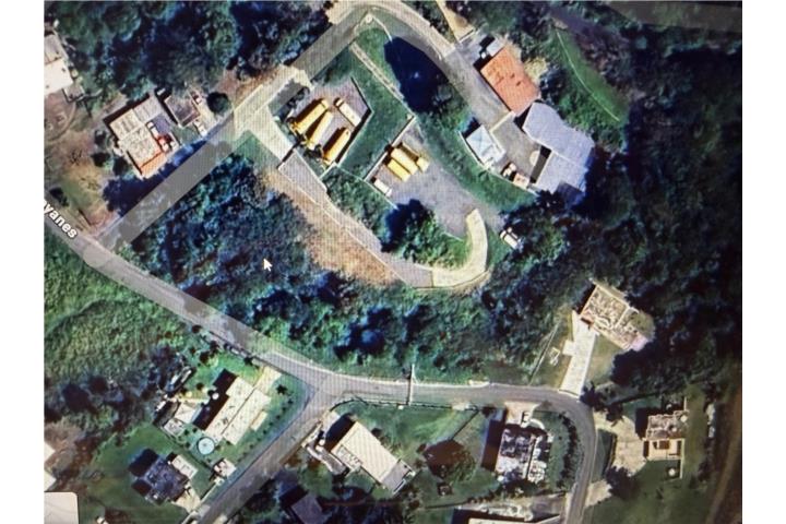 SE VENDE EXCELENTE SOLAR EN GURABO  PR¦931