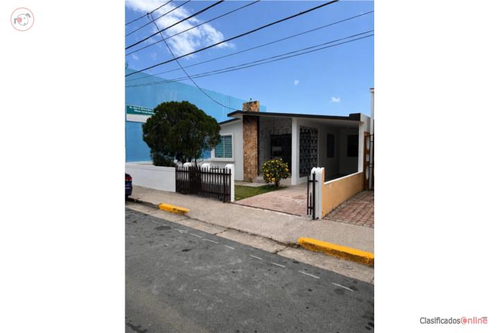 Urb. Jardines de Dorado