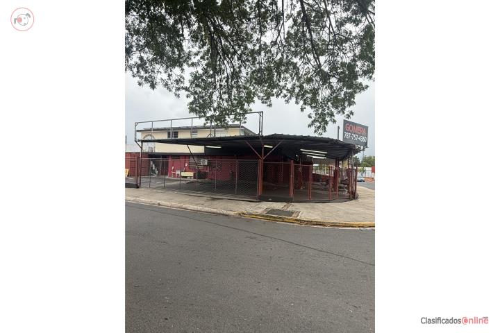 Gomera ave. Roberto Clemente Carolina, PR.