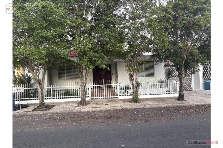 Casa 3/2, Cerca de la Playa Vega Baja, $227K