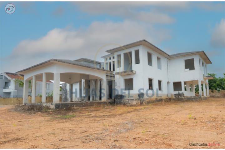 House in Alturas De San Martin, San Juan - Río Piedras