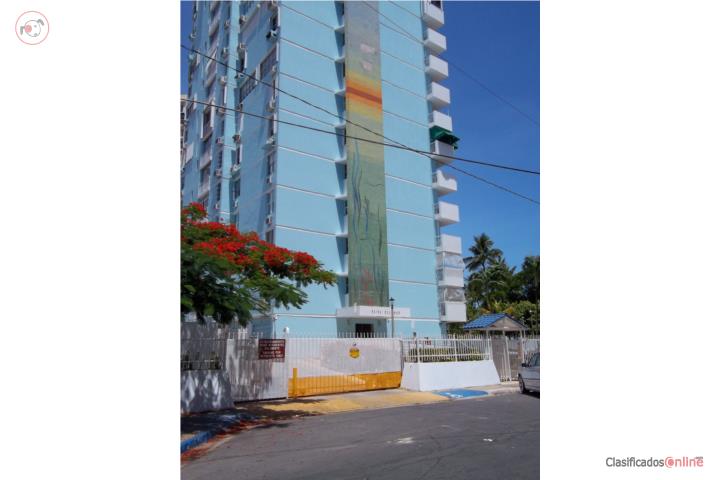 Apartment in Reina Del Mar, Carolina - Isla Verde