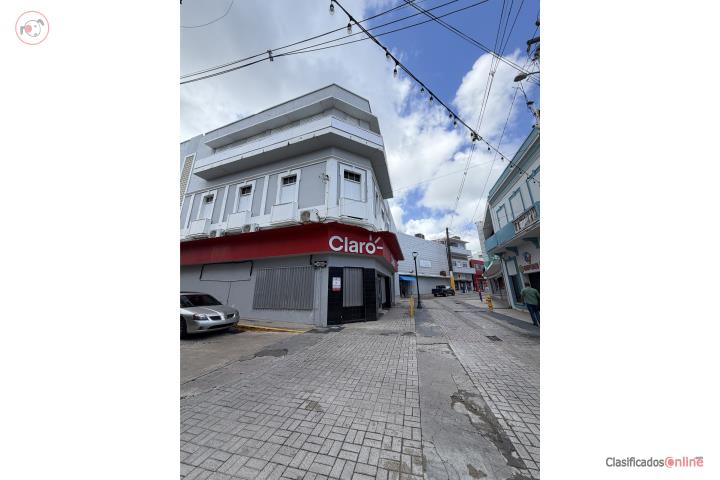 Edificio Comercial Uso Mixto