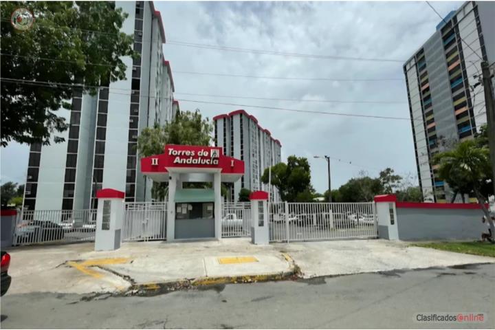 Apartment in Torres De Andalucia, San Juan - Río Piedras