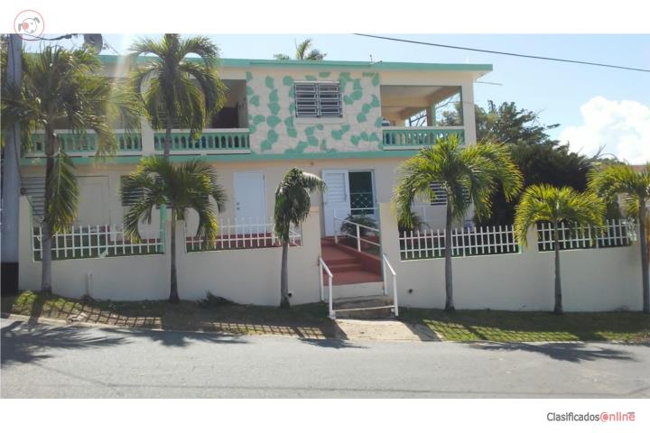 Casa dos plantas, 8 cuartos-5baños 700,500k