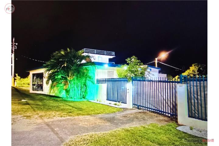 House in Playa Guayanes, Yabucoa