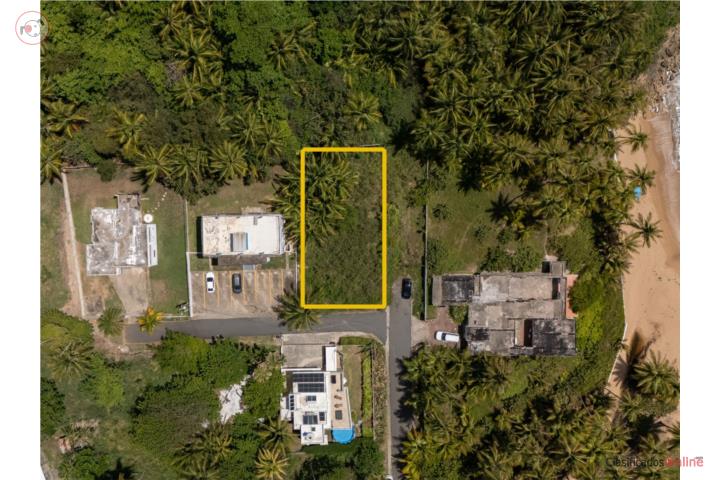 Lot in Cerro Gordo, Vega Alta
