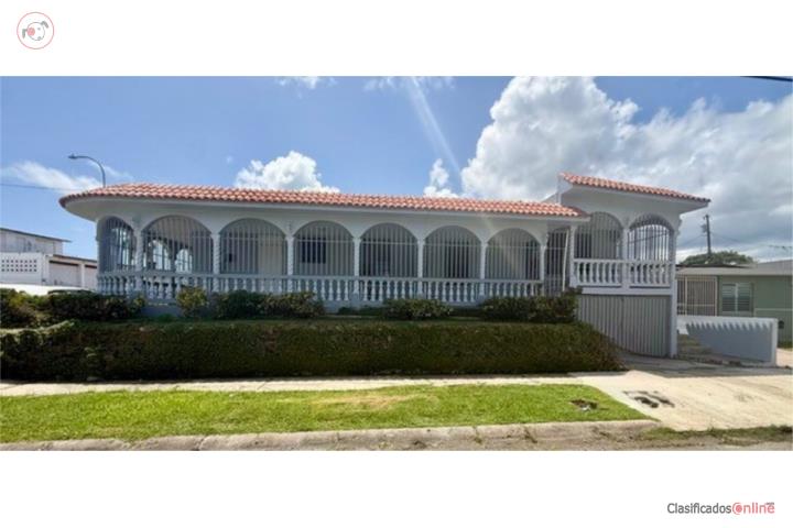 House in Forest View, Bayamón