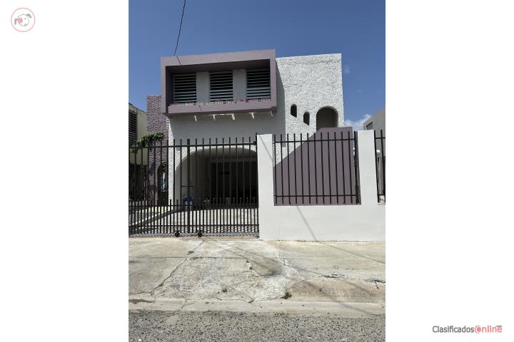 Urb Villa Nitza, casa 3 cuartos 2 baños