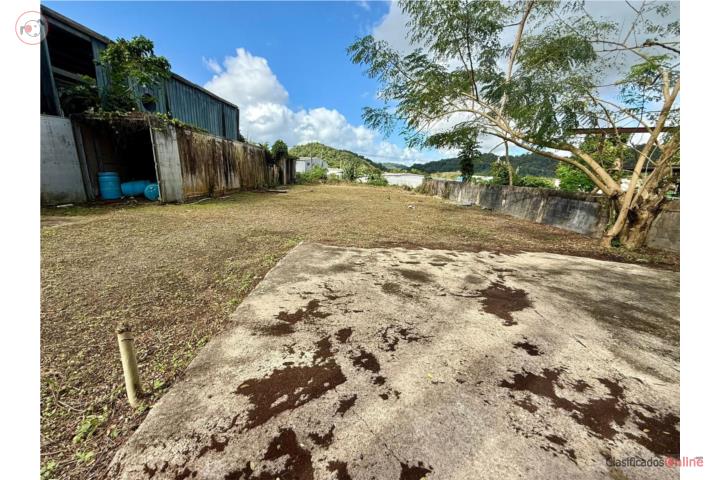 Lot in Candelaria, Toa Baja