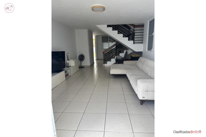 PALACIOS DE MARBELLA 761MT EN SEMI CURVA