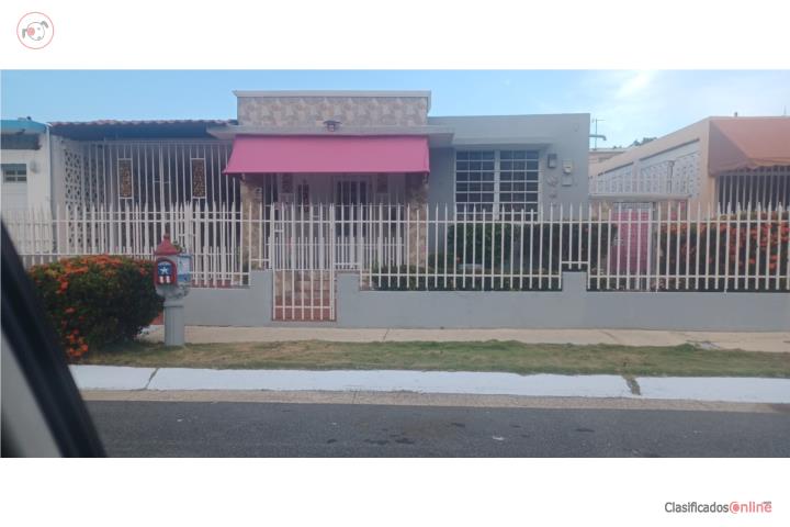 House in Bay View, Cataño