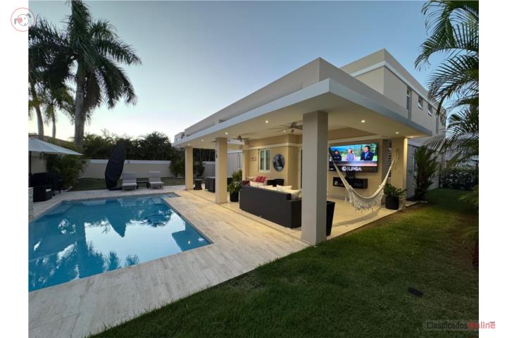 RESIDENCIA PASEO CORALES I CON PISCINA