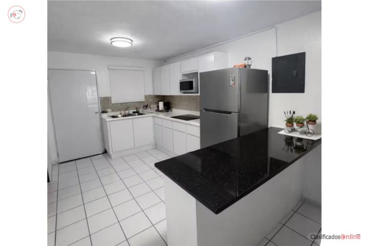 Apartamento garden remodelado y amueblado