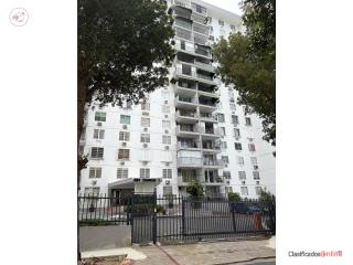 Condominio Sky Towers I