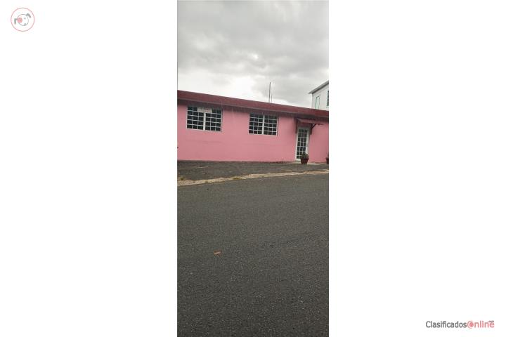 Casa 3 y 2 con una cuerda en PR 149