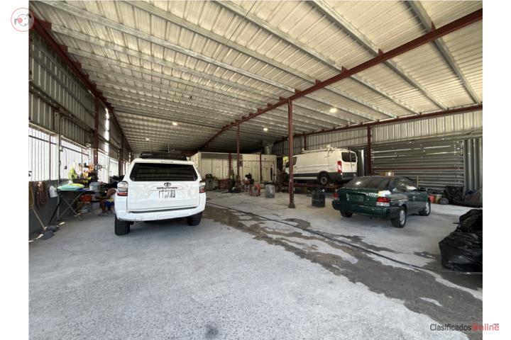 Commercial in Victoria Industrial Park, Carolina
