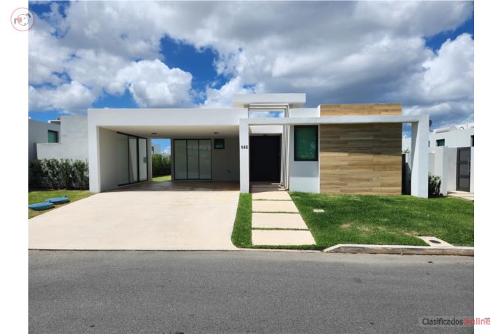 House in Residences at Rio, Bayamón