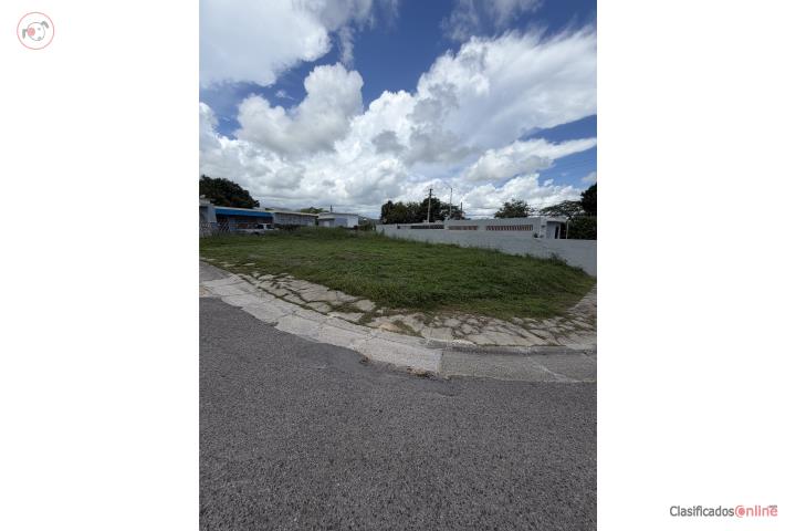 Lot in Jaime L Drew, Ponce