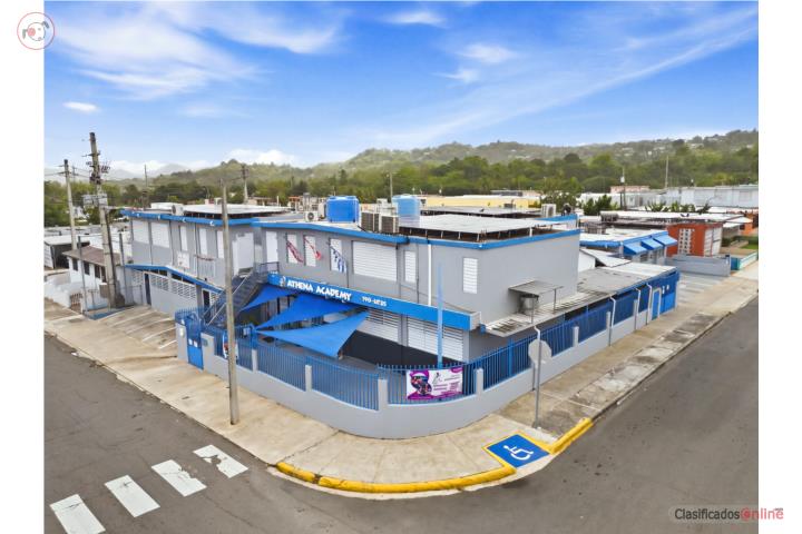 Commercial in Santa Juanita, Bayamón