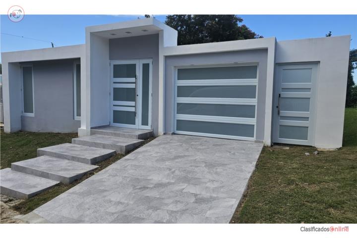 House in Alturas De Manati, Manatí